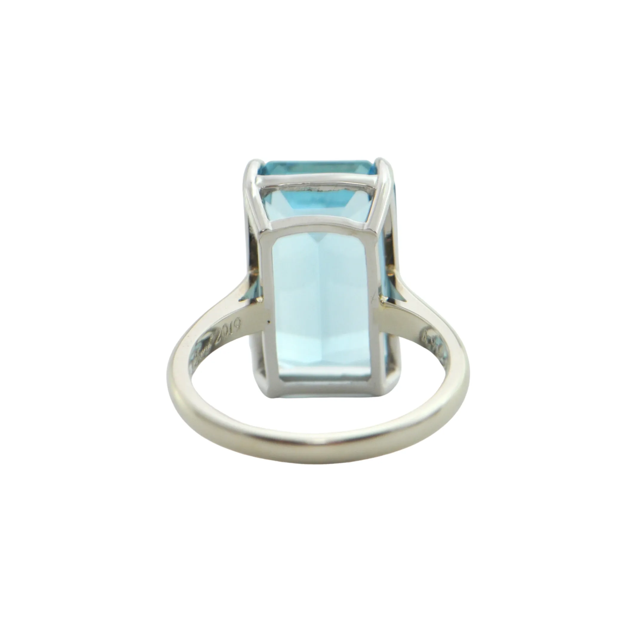 9.04CT Aquamarine 18K White Gold Ring