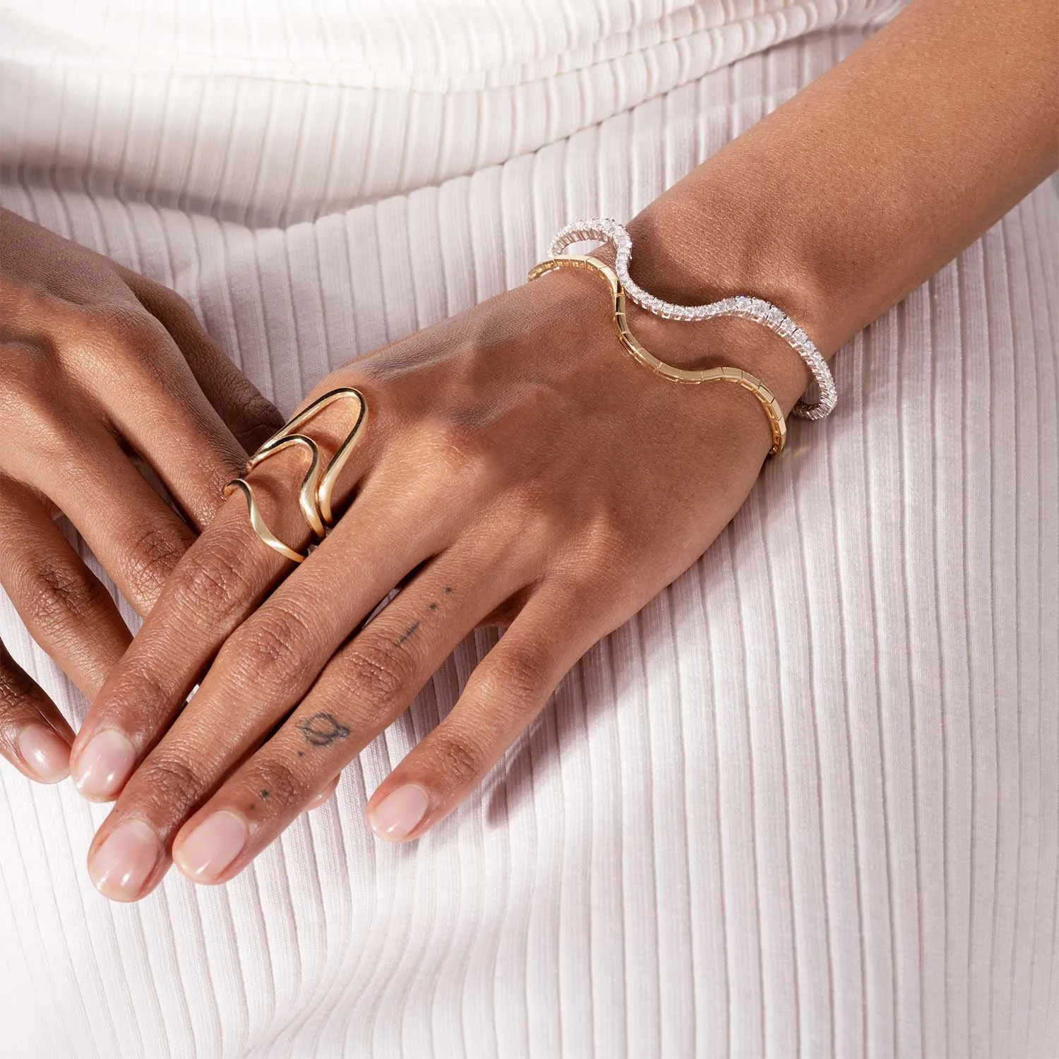 Aura Ring | Yellow gold