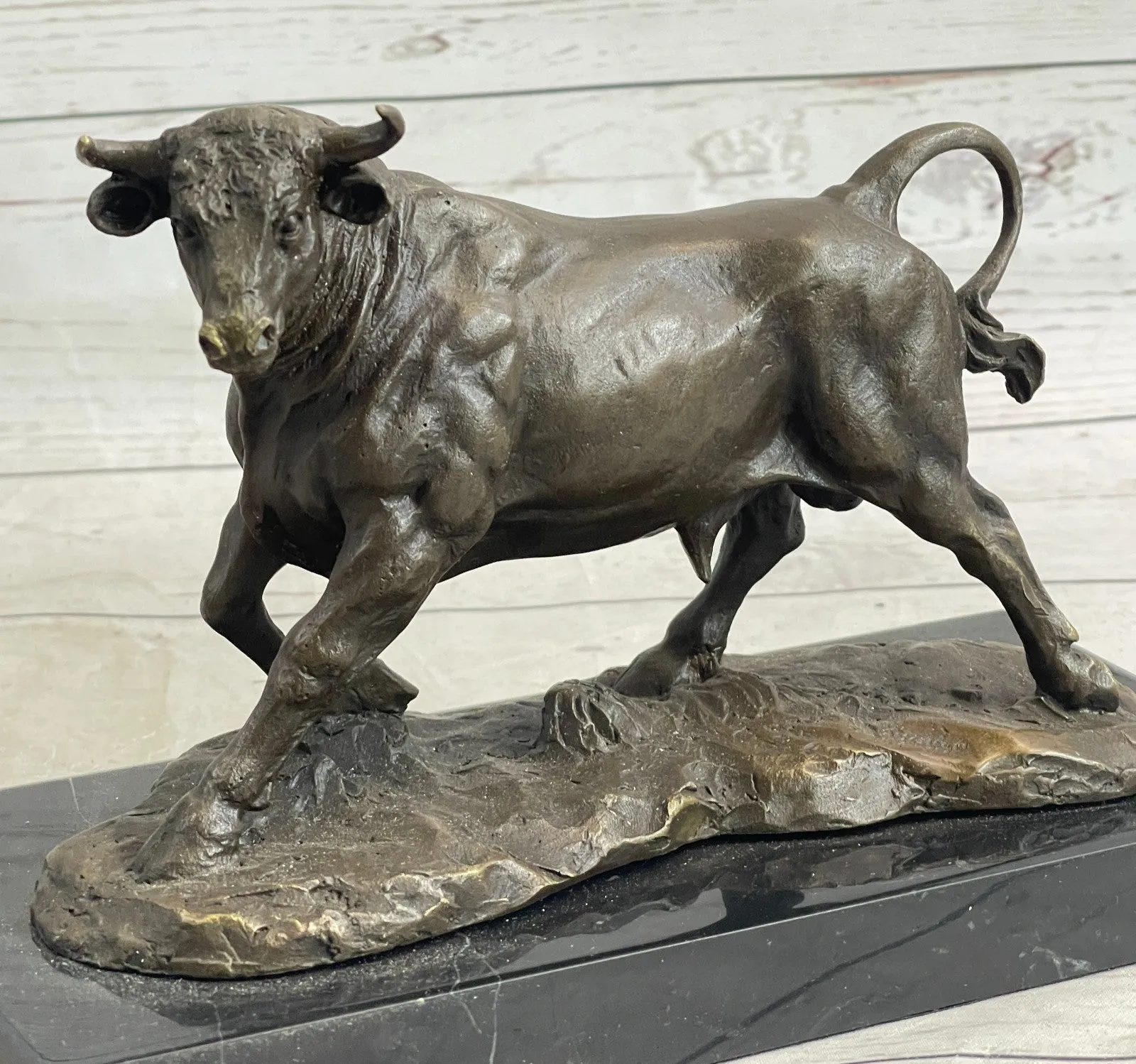 Bronze Abstract Bronze Bull Horns Statue Figurine Sculpture Stock Broker Gift