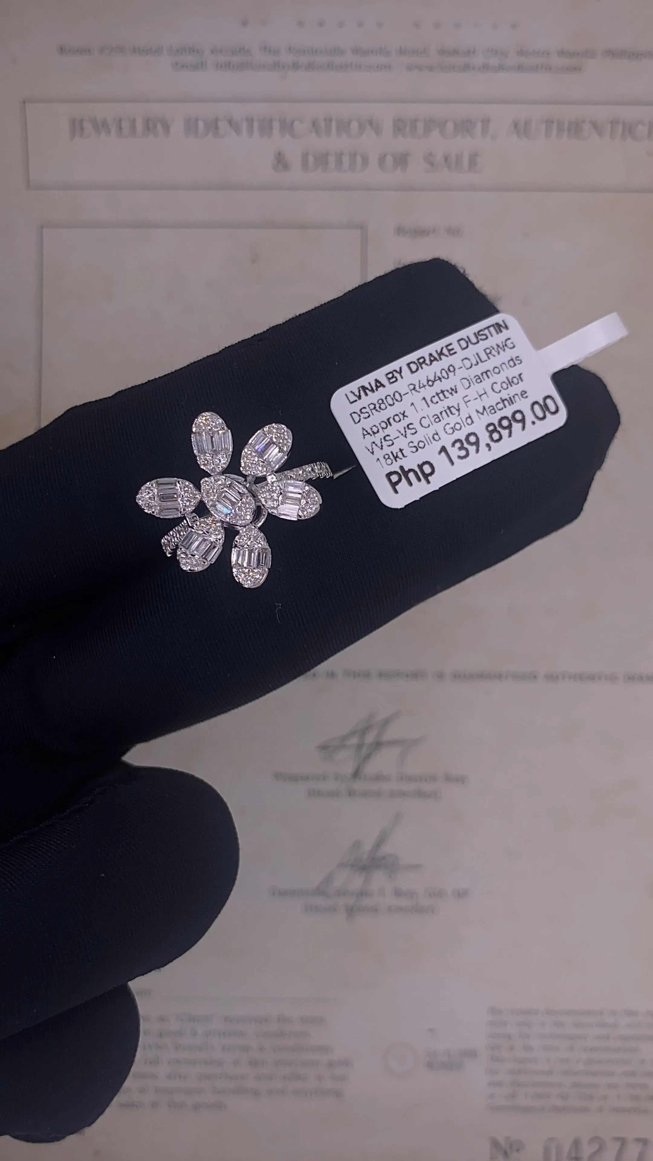 #LVNA2024 | Floral Diamond Baguette Diamond Ring 18kt