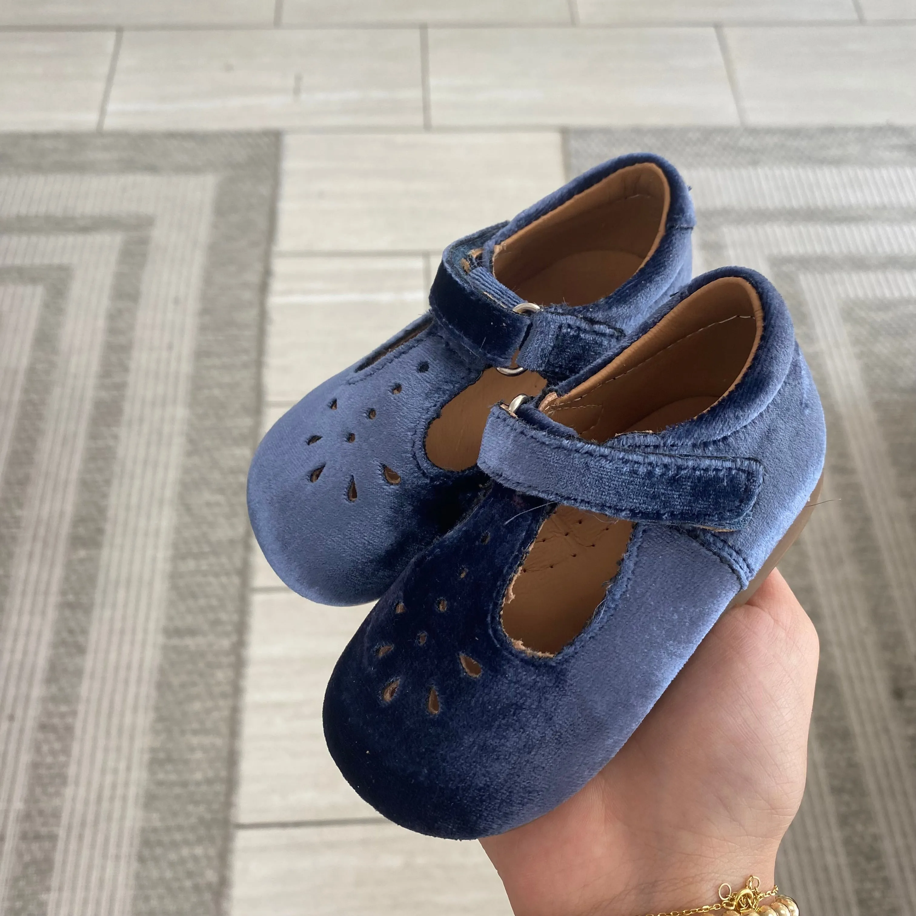 Papanatas Indigo Velvet Perforated Baby Shoe